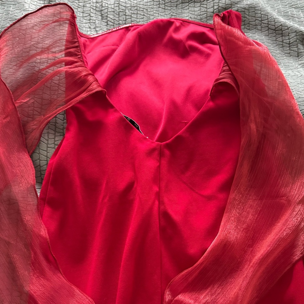 Lucy in the Sky. Back Bow Strapless Dress in Red. Size S. Good condition - Picture 6 of 15